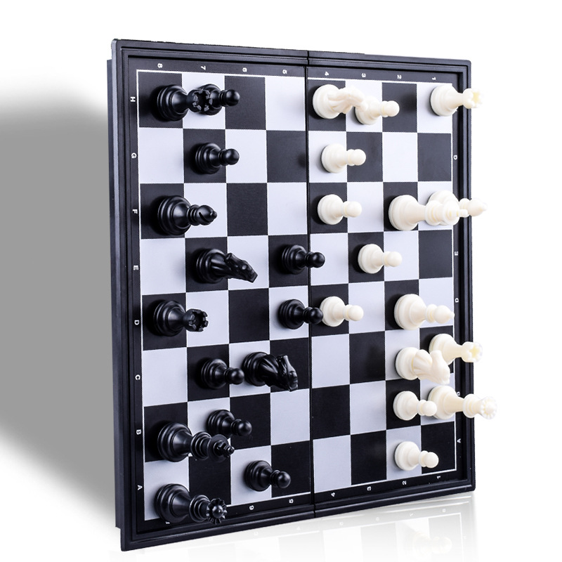 Papan Permainan Catur, Dam, da - Board Game Yearbook ulasan dan harga